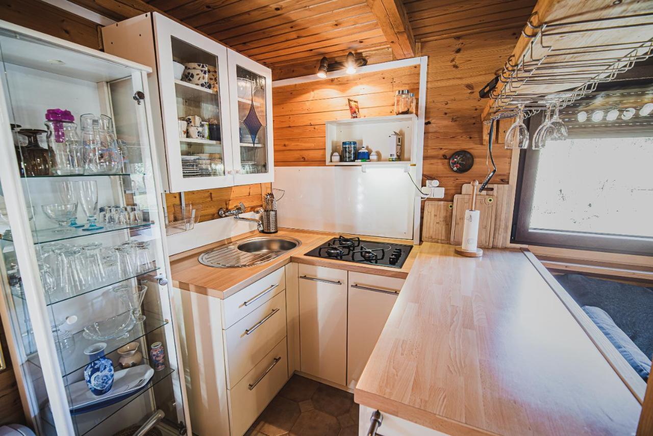 Wooden Cabin Zurej With Hot Tub Bukovje v Babni Gori Εξωτερικό φωτογραφία